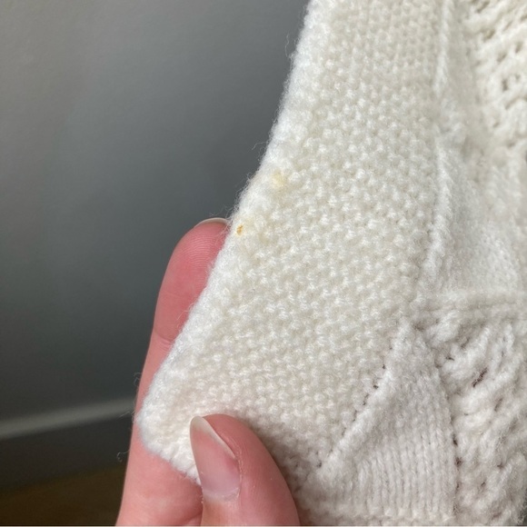 Wintuck | Vintage Acrylic Crochet Knit Long Cardigan Duster Shawl - Picture 6 of 9